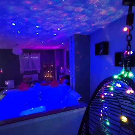 Loft Avec Baignoire Spa Lecrin Romantique Ochancourt Buitenkant foto