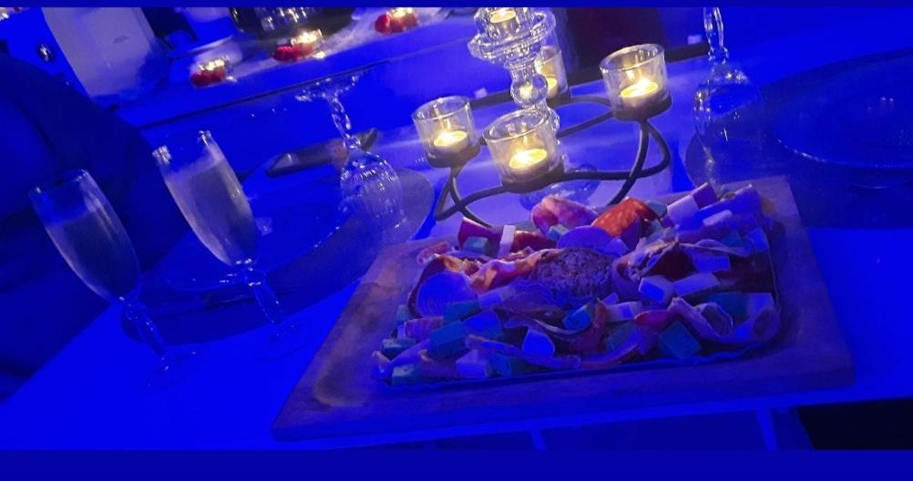 Loft Avec Baignoire Spa Lecrin Romantique Ochancourt Buitenkant foto